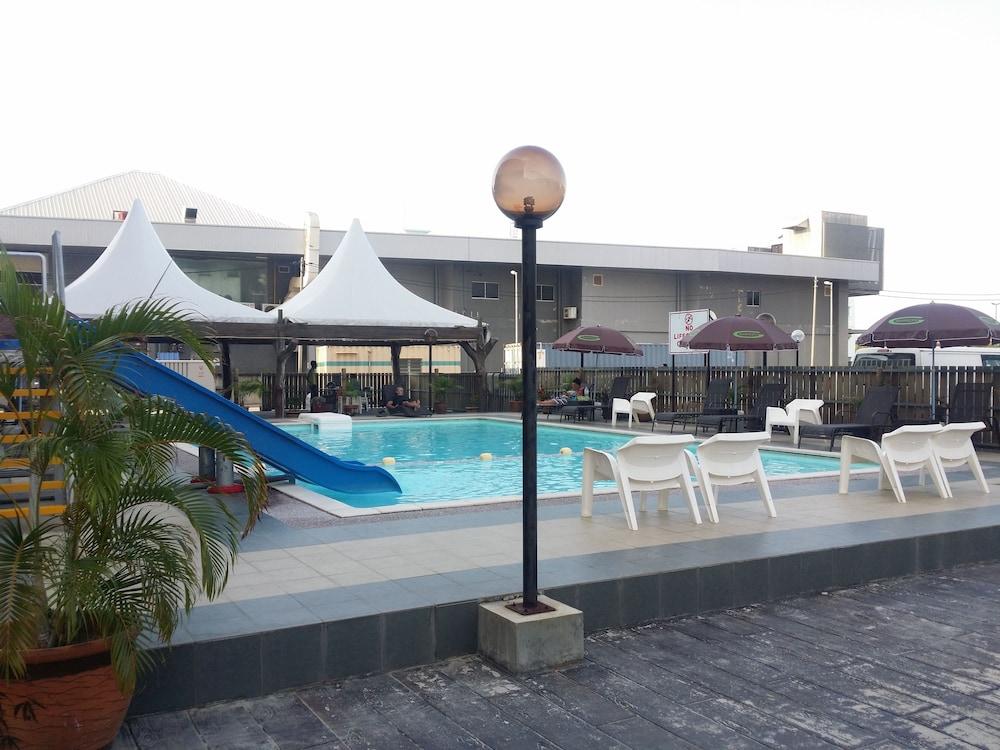 Langgura Baron Resort Pantai Cenang  Exteriér fotografie